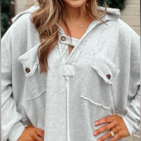 Gray Button Neckline Jersey Exposed Seam Double Chest Pocket Sweat - Picture 3 of 5